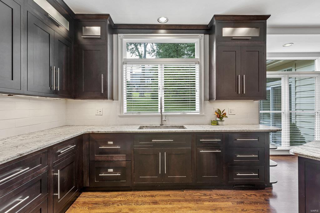 Essex Point - Residential