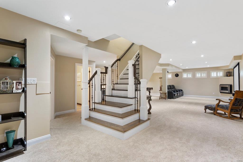 Essex Point - Residential