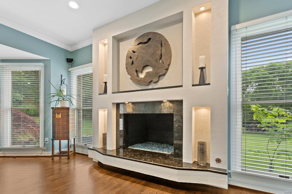 Essex Point - Residential