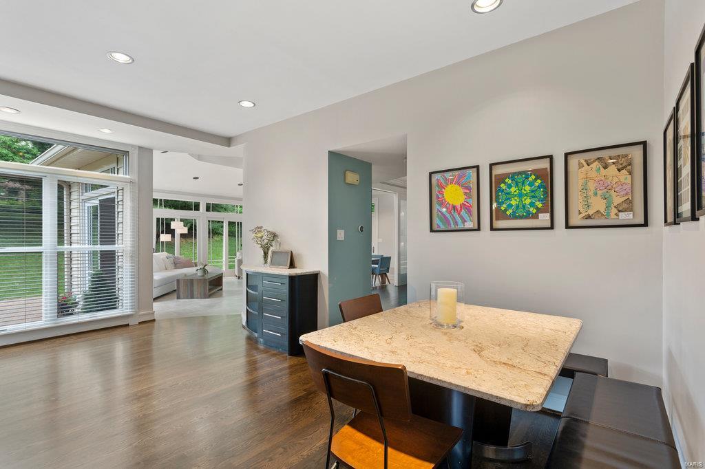 Essex Point - Residential