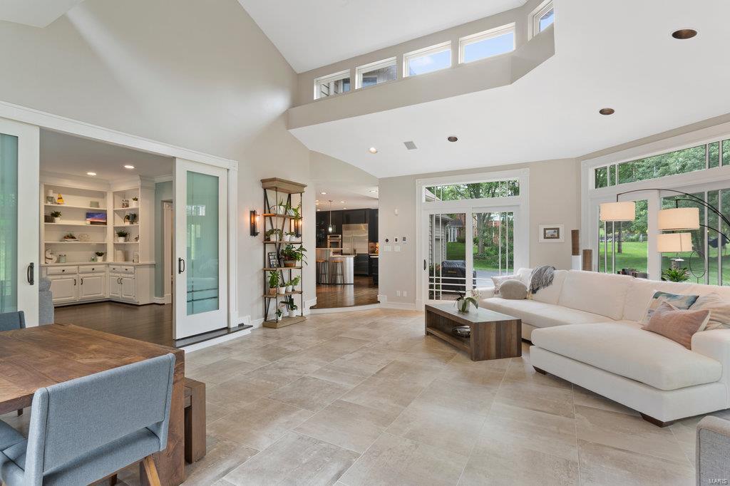 Essex Point - Residential