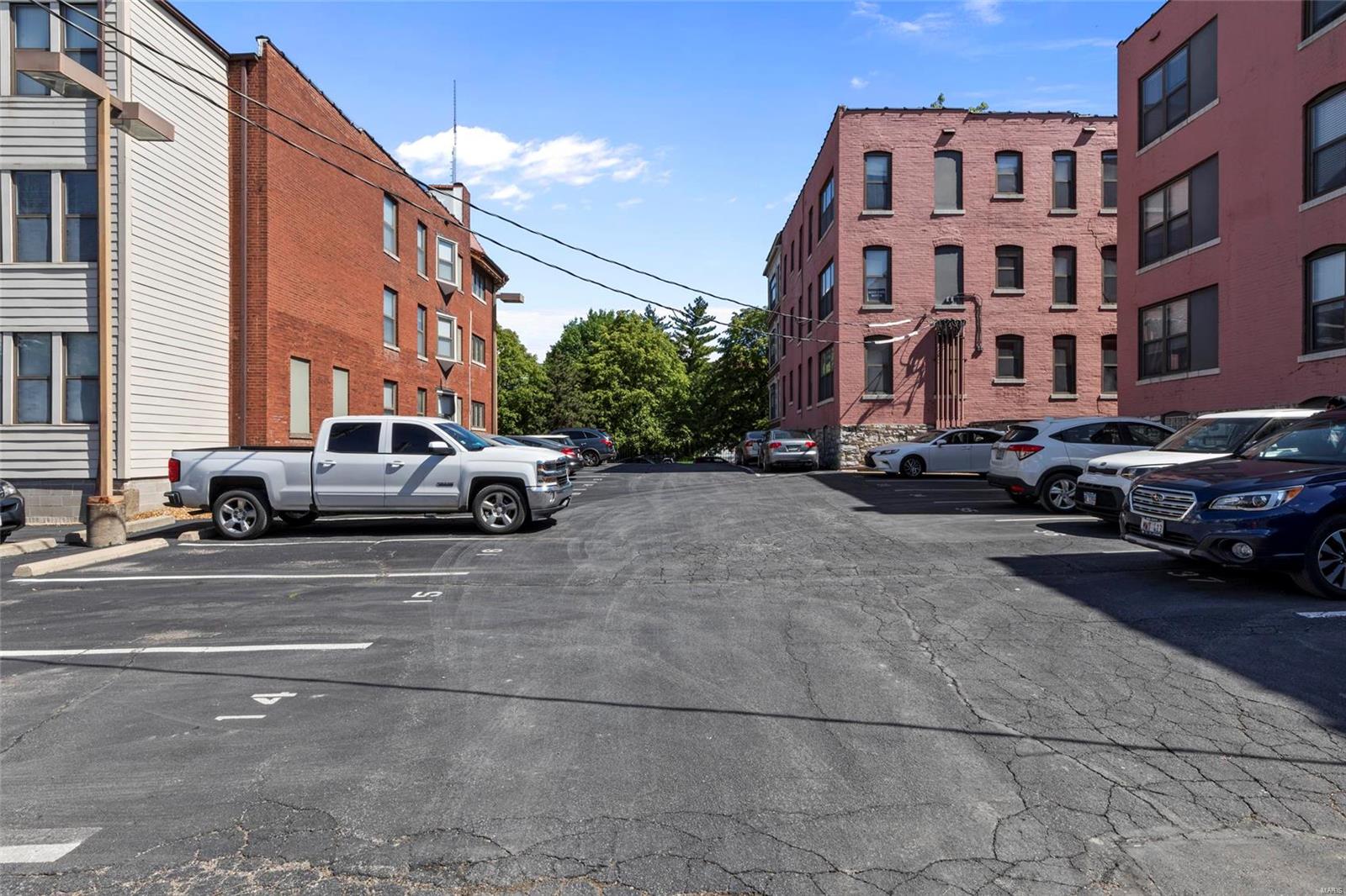 4-Se/Traymoor 3 City Bl 3874-W - Residential