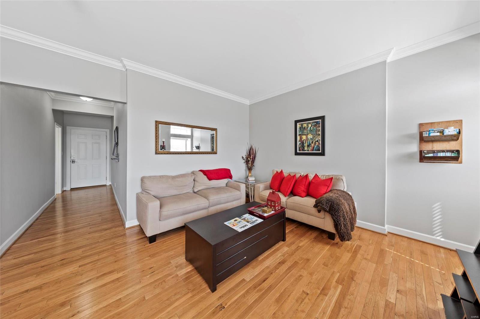 4-Se/Traymoor 3 City Bl 3874-W - Residential