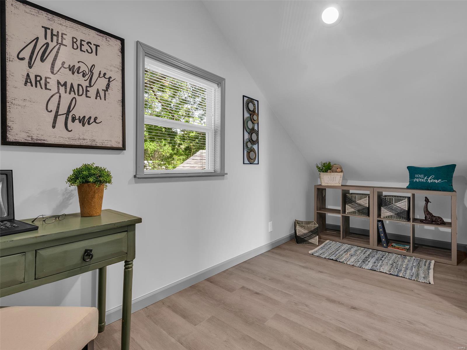 Barrington Oaks - Residential