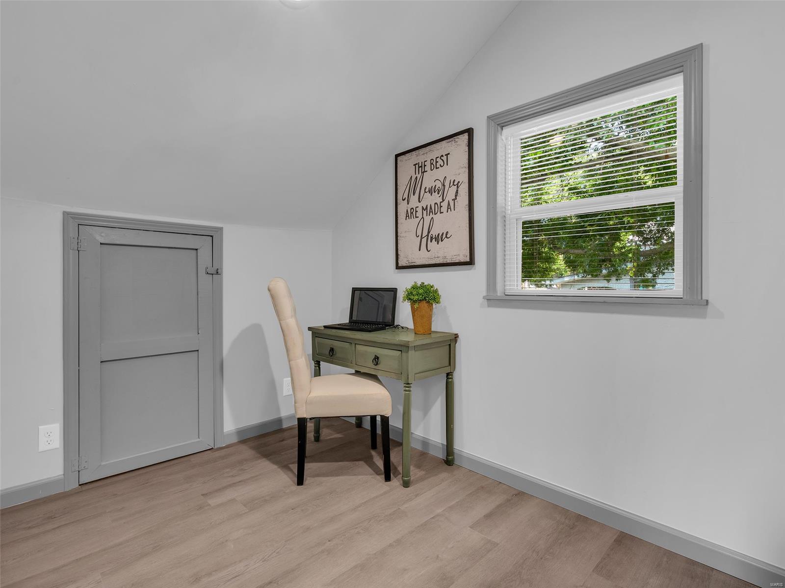 Barrington Oaks - Residential