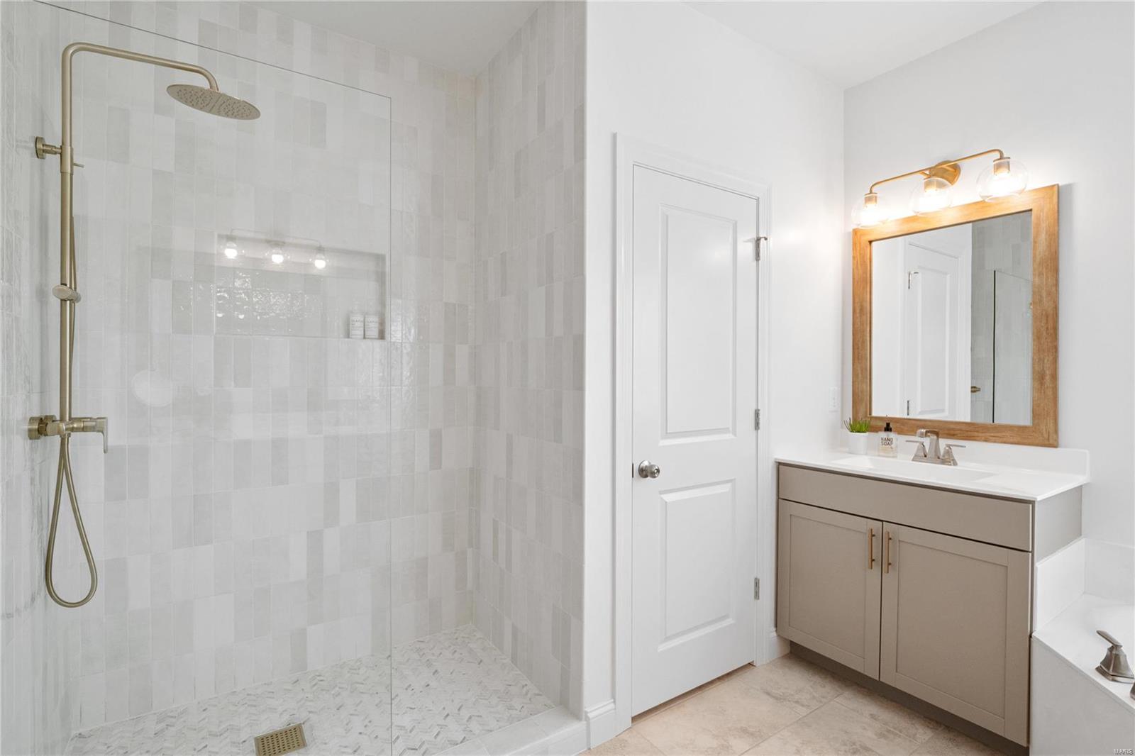 Fienup Farms Seven - Residential