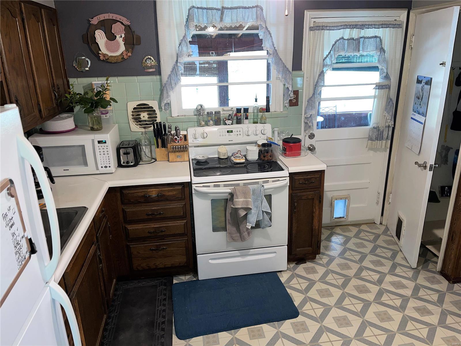 Ballwin Hills Sec 2 - Residential