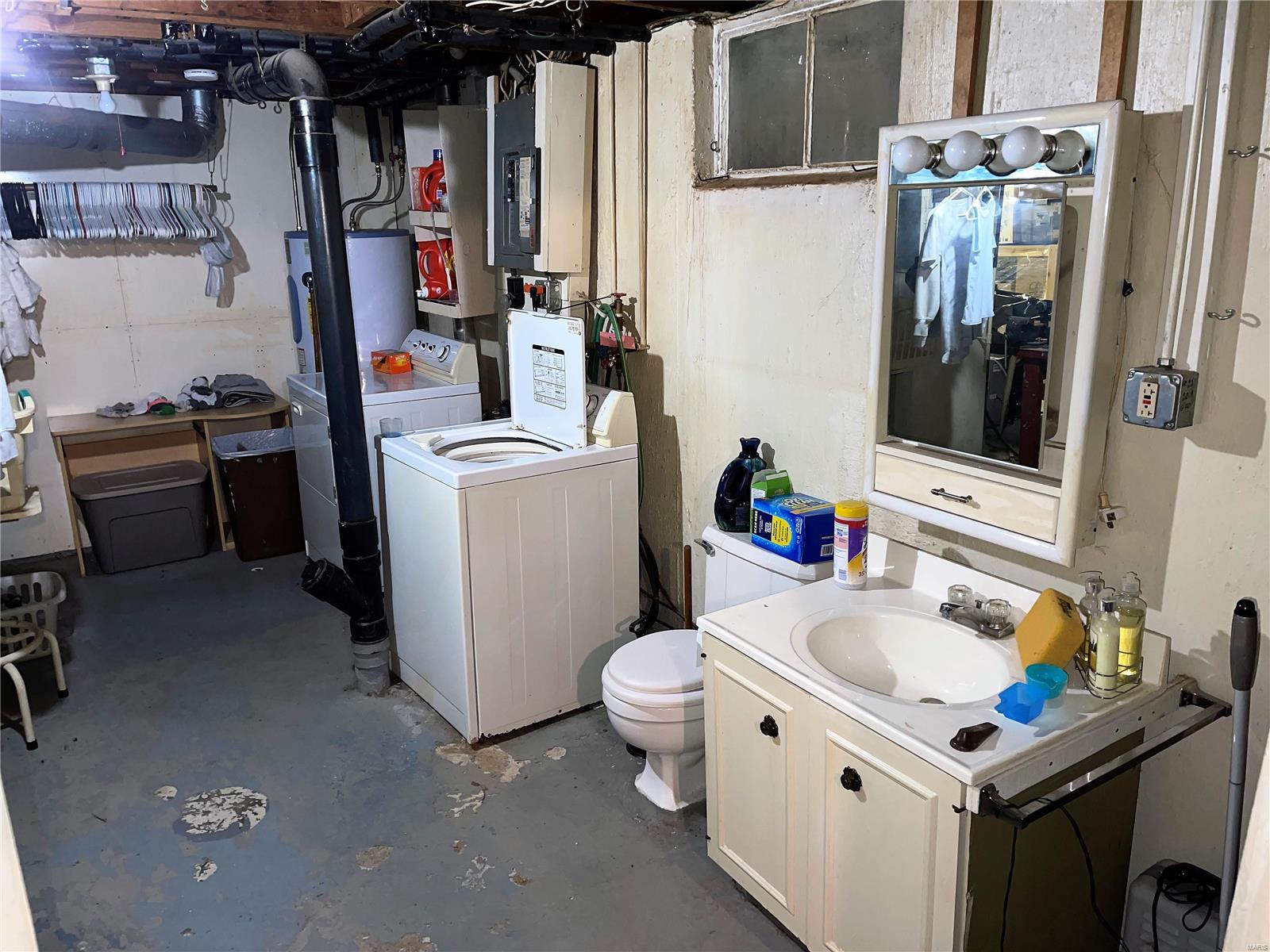 Ballwin Hills Sec 2 - Residential