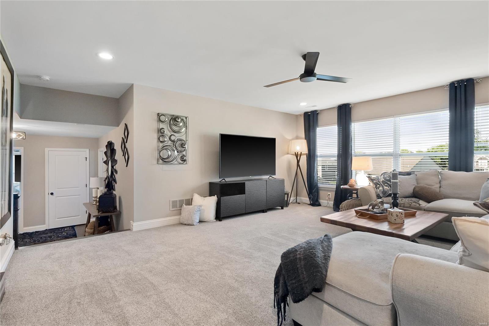 Bur Oaks - Residential