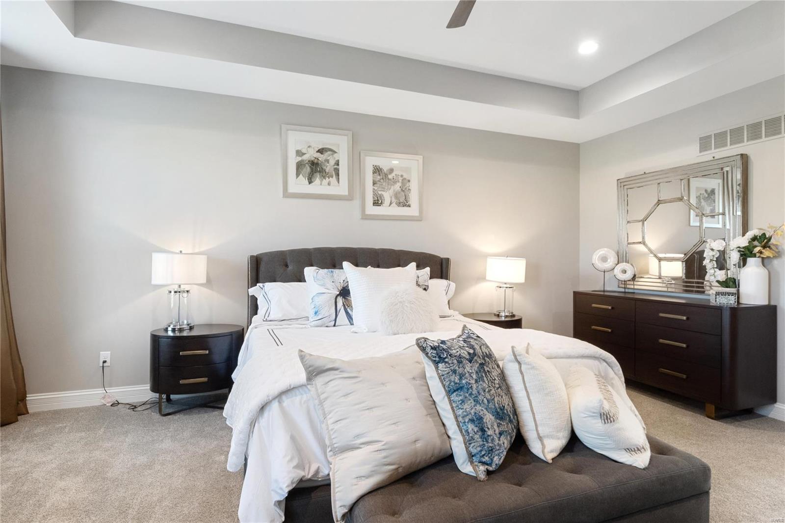 Bur Oaks - Residential