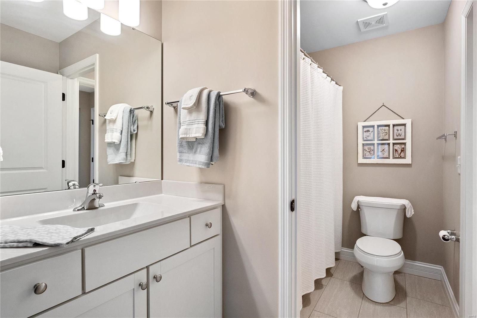 Bur Oaks - Residential