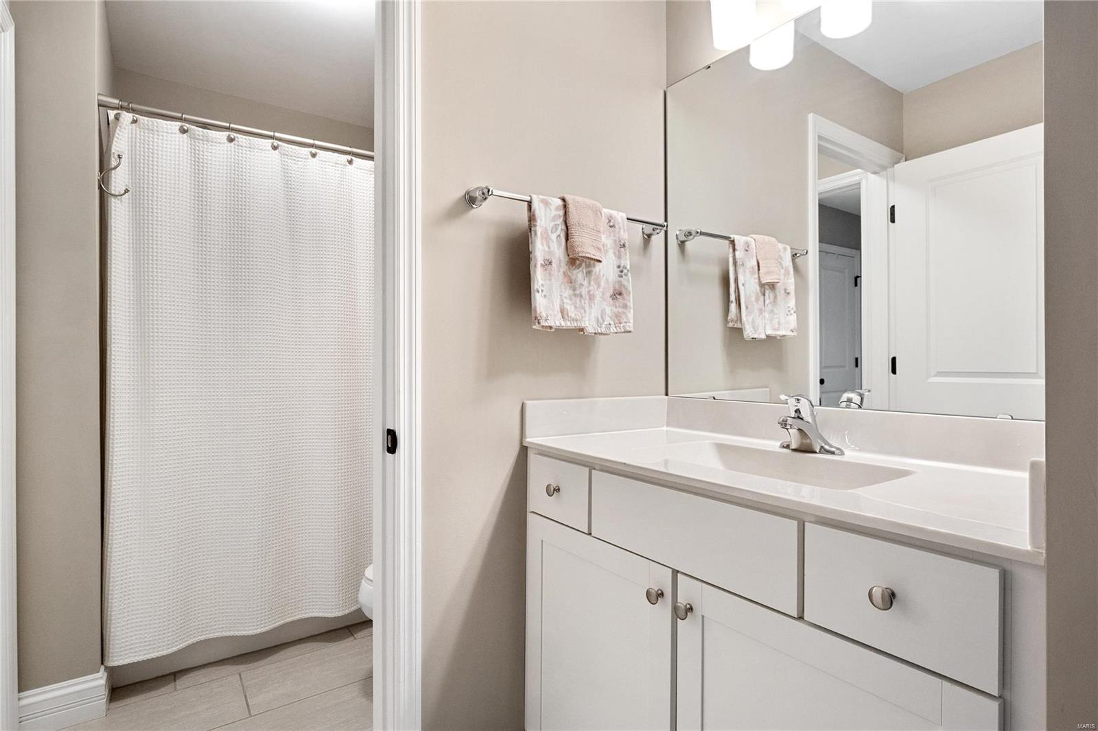 Bur Oaks - Residential