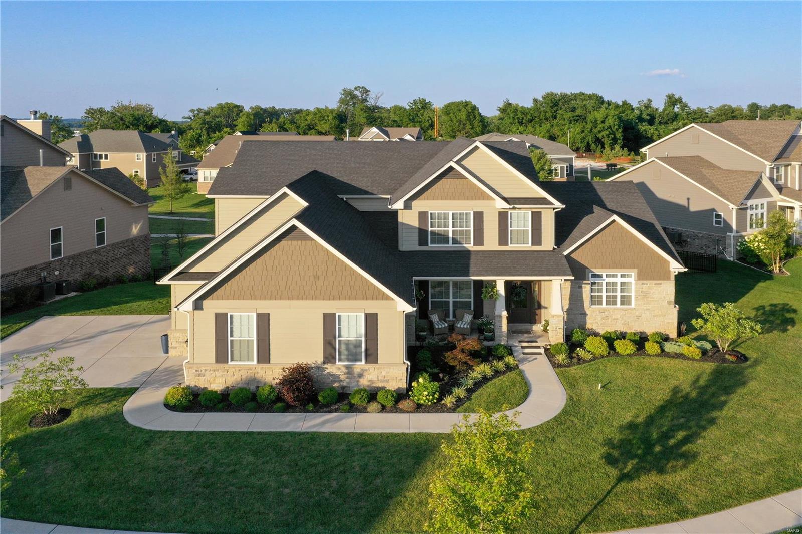 Bur Oaks - Residential