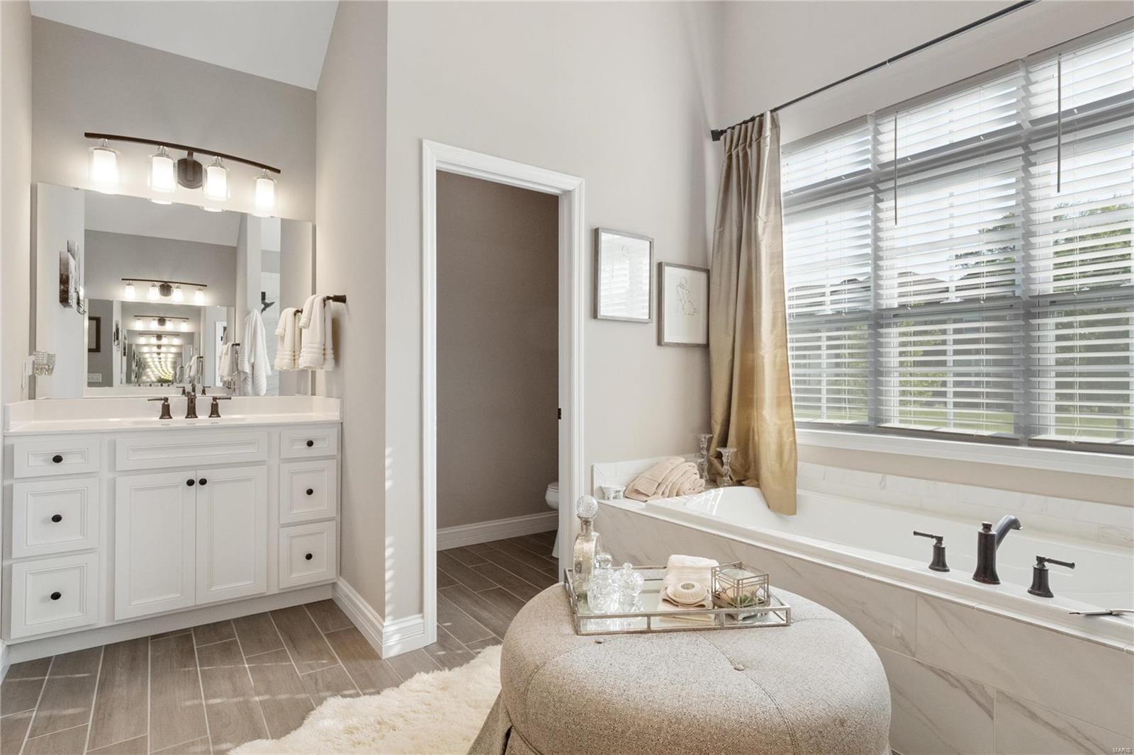 Bur Oaks - Residential