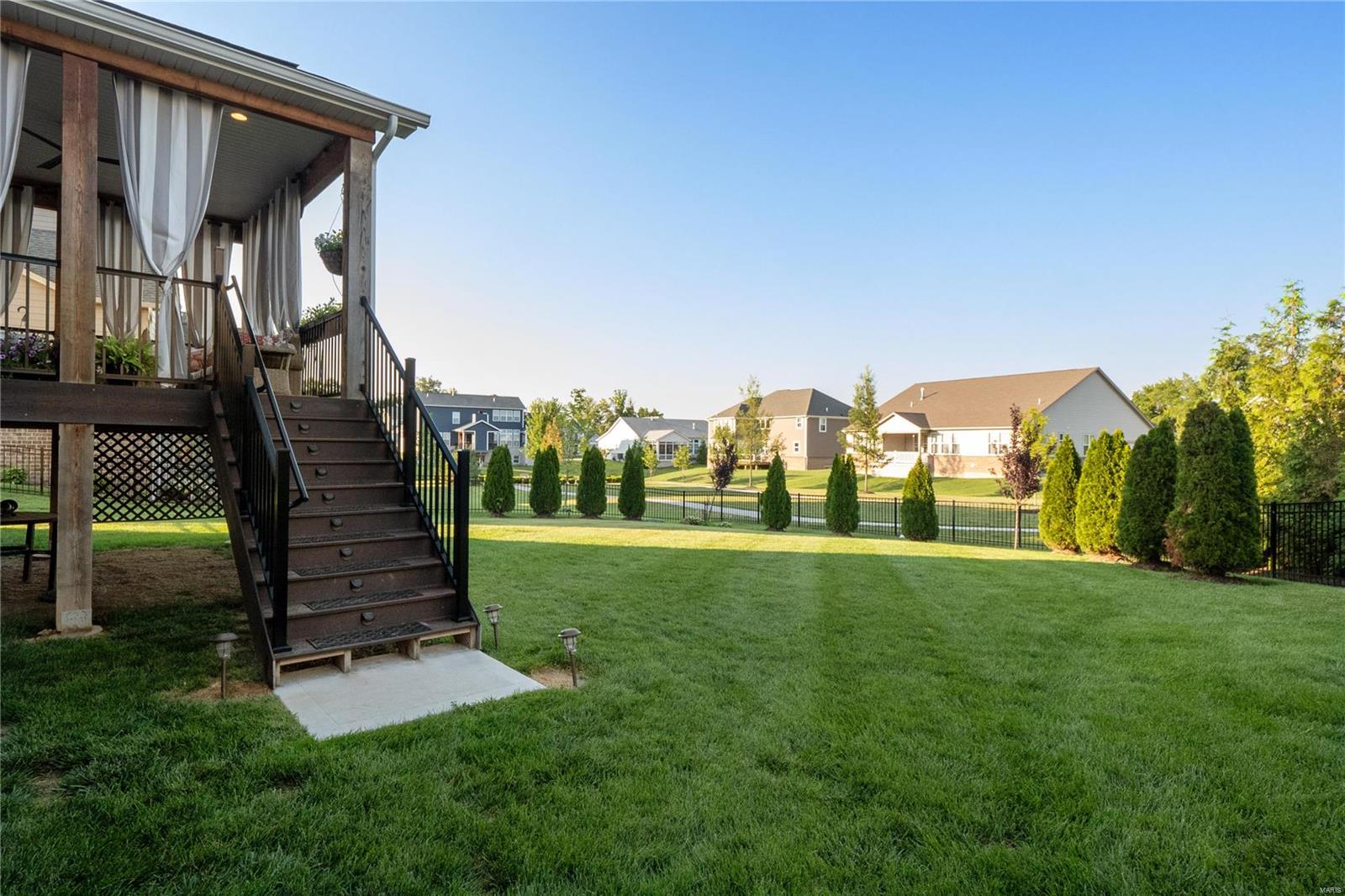 Bur Oaks - Residential