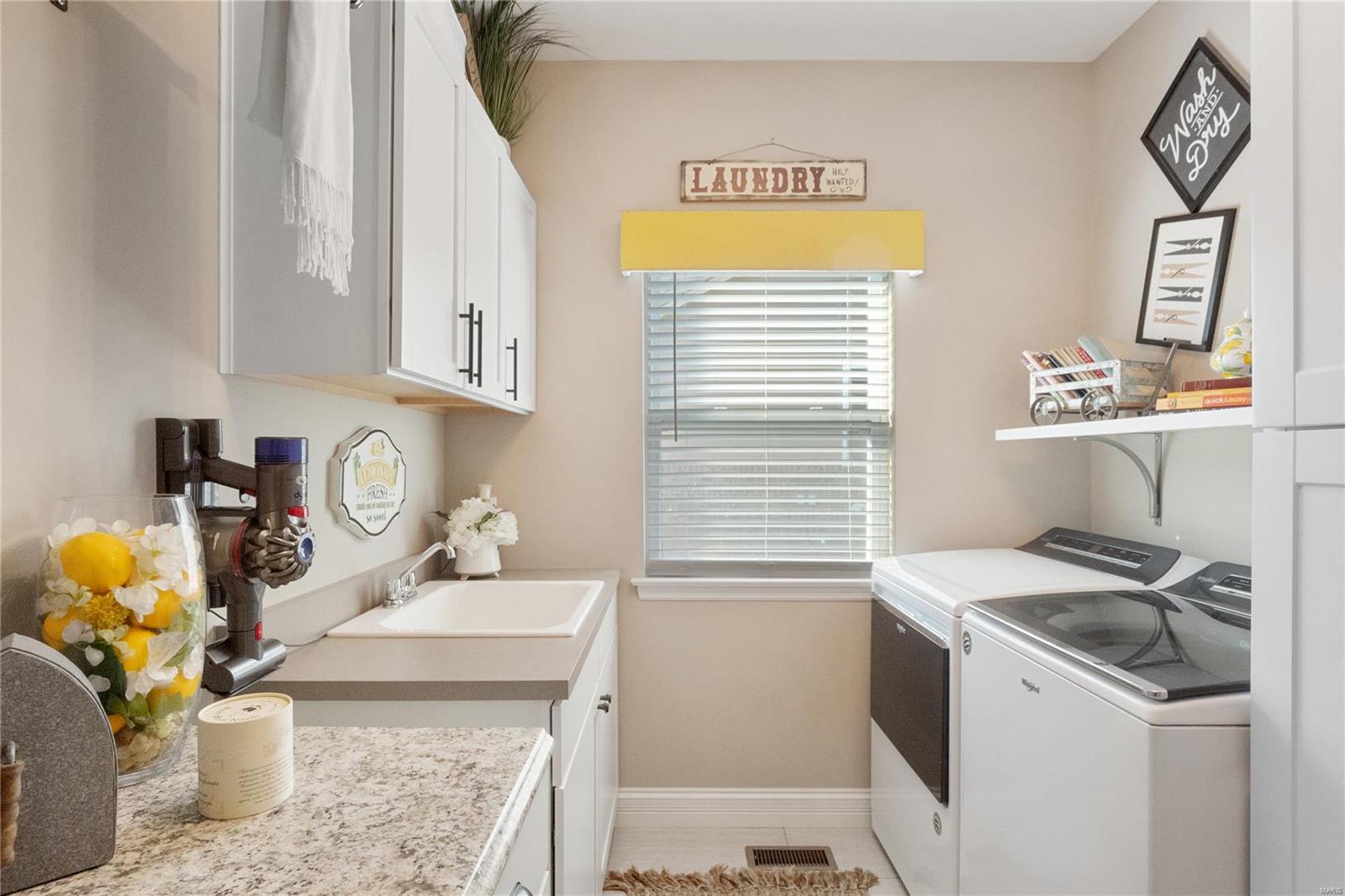 Bur Oaks - Residential