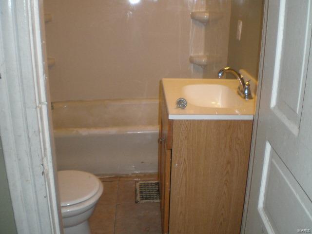 St Louis Commons Add - Residential Income