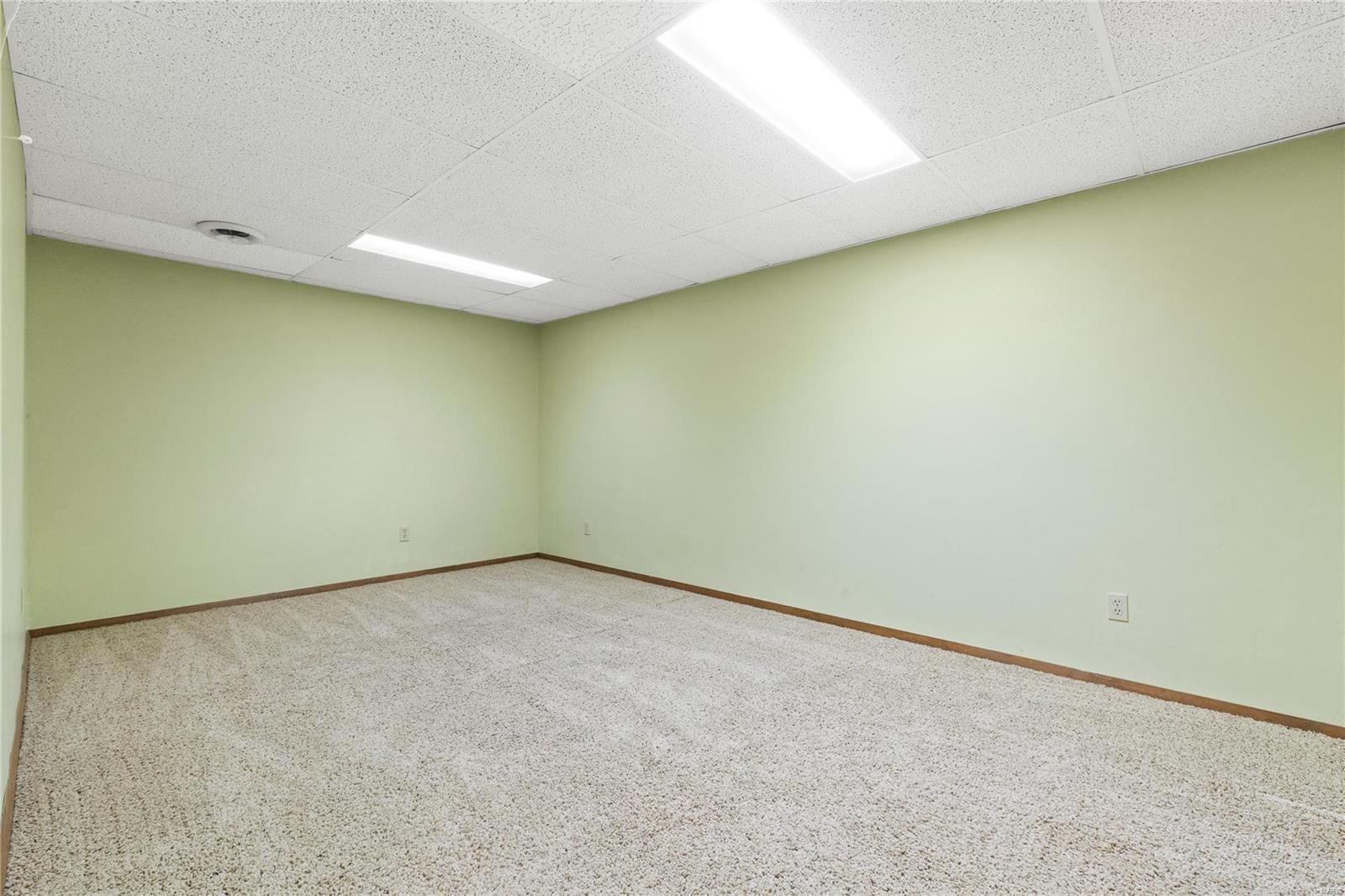 Chesterfield, Missouri 63017, United States, 4 Bedrooms Bedrooms, ,3 BathroomsBathrooms,Residential,Pending,30613