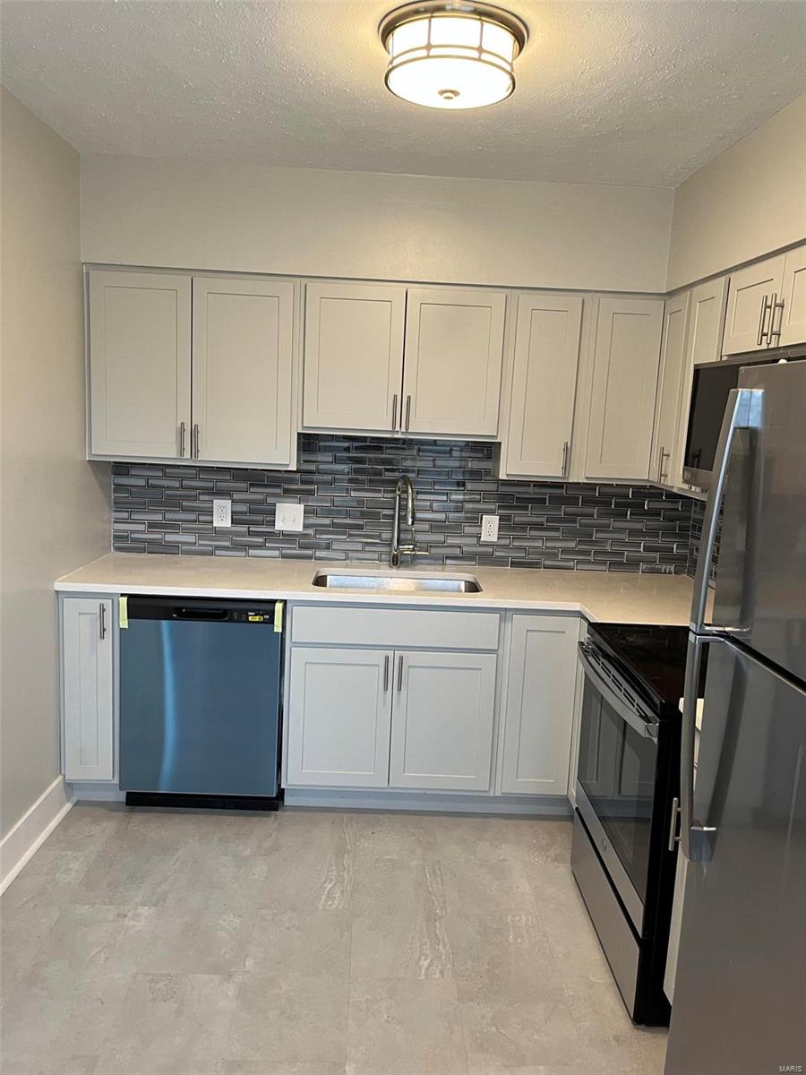 Clayshire - Residential Lease