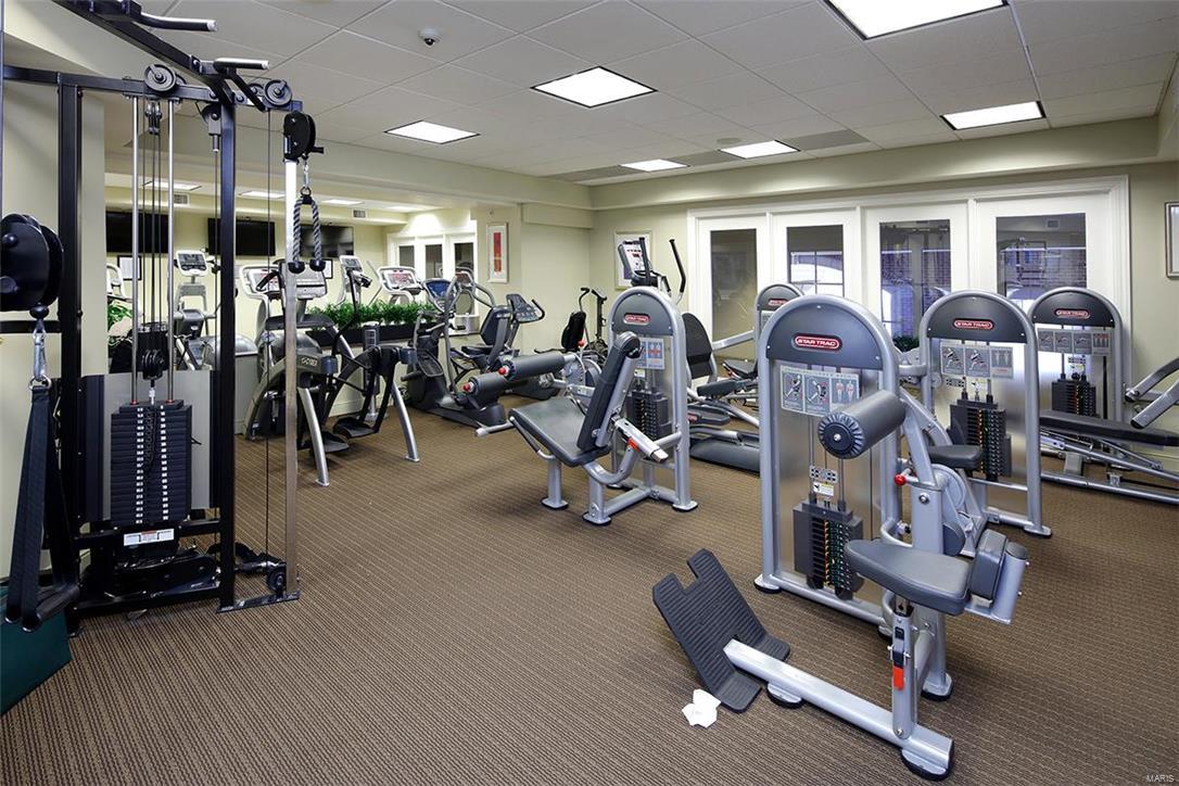 Plaza In Clayton A Condo The - Residential