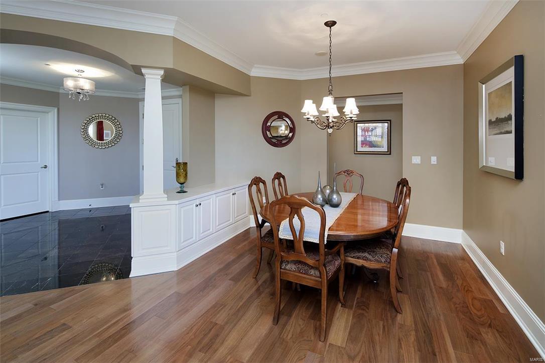 Plaza In Clayton A Condo The - Residential