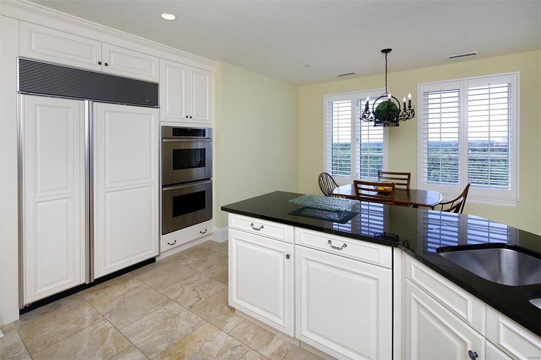 Plaza In Clayton A Condo The - Residential