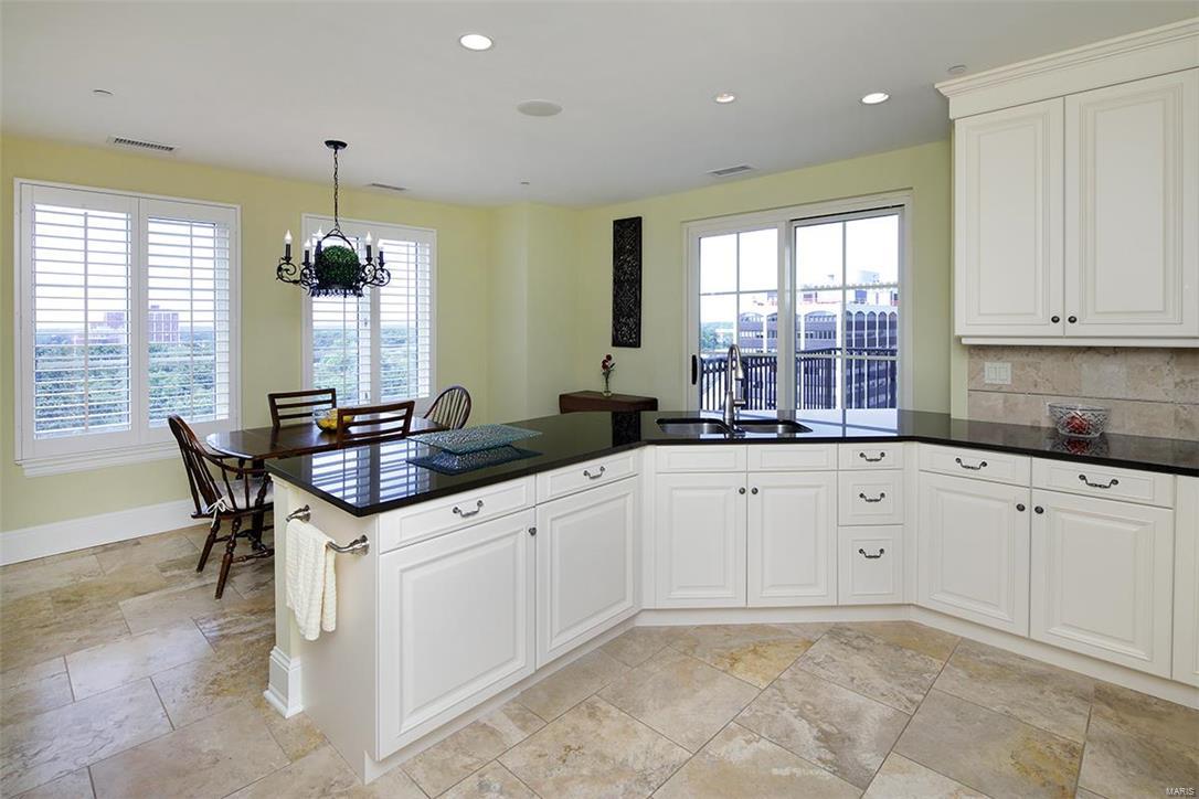 Plaza In Clayton A Condo The - Residential