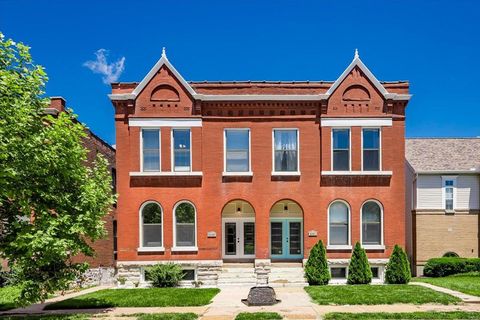 Townhouse in St Louis MO 3023 Saint Vincent Avenue.jpg