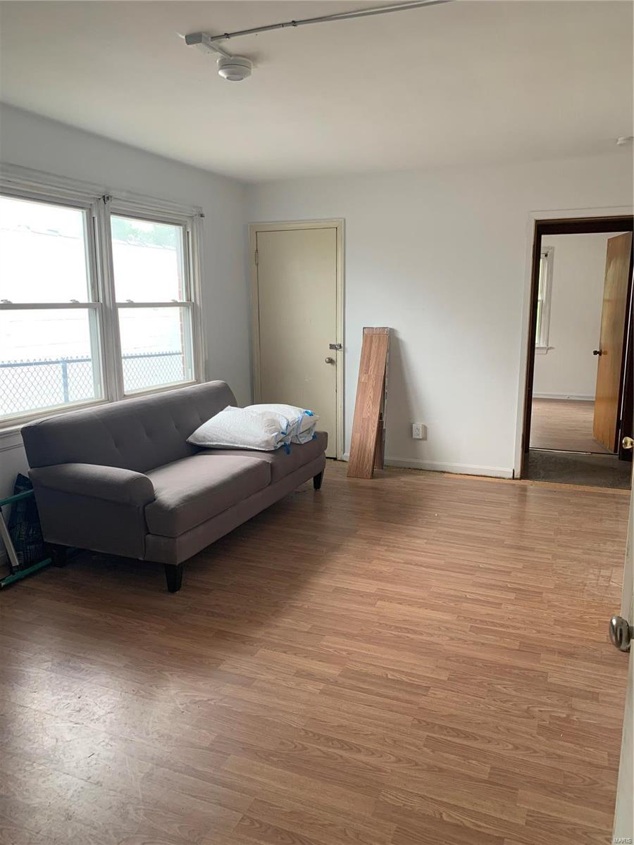 Pointe Add - Commercial Sale