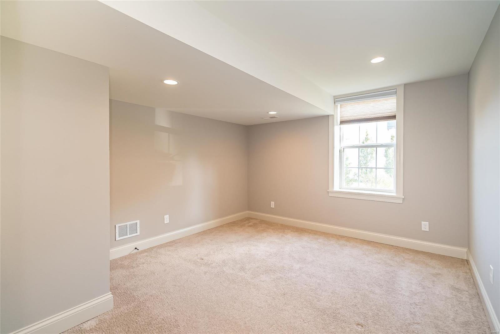 West End Park - Residential