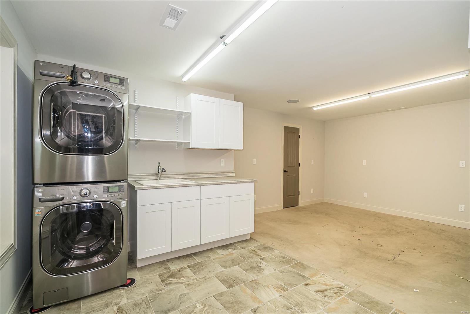 West End Park - Residential