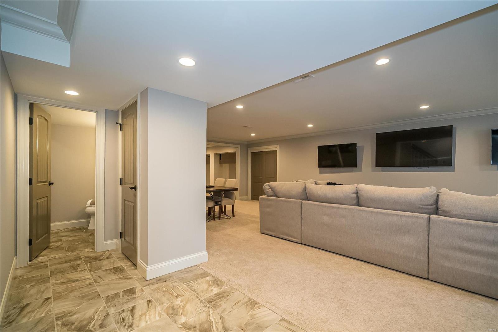 West End Park - Residential