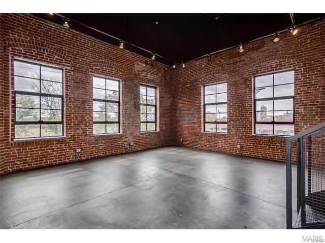 Parrish Lofts - Residential Lease
