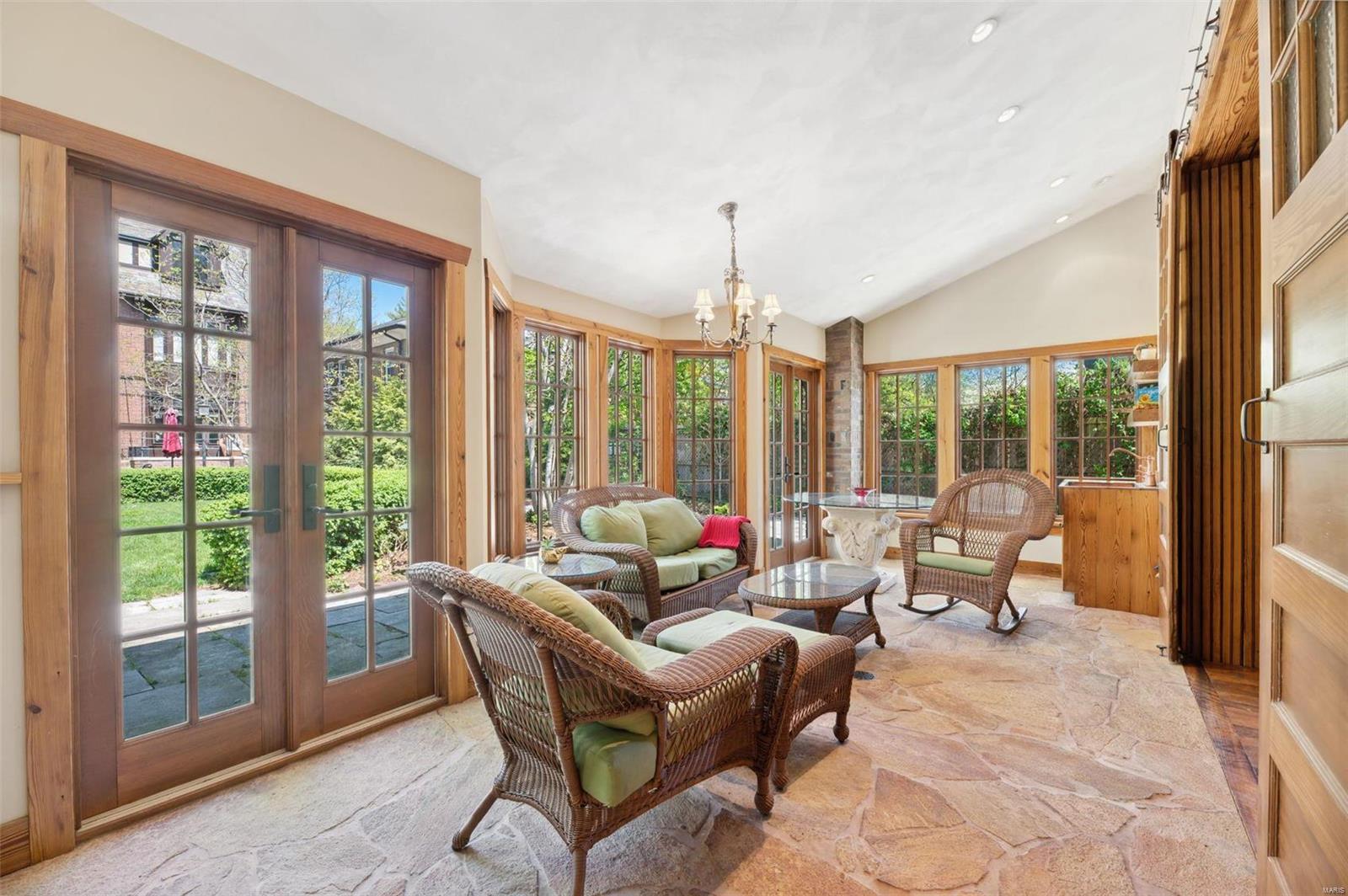 Central West End - Residential