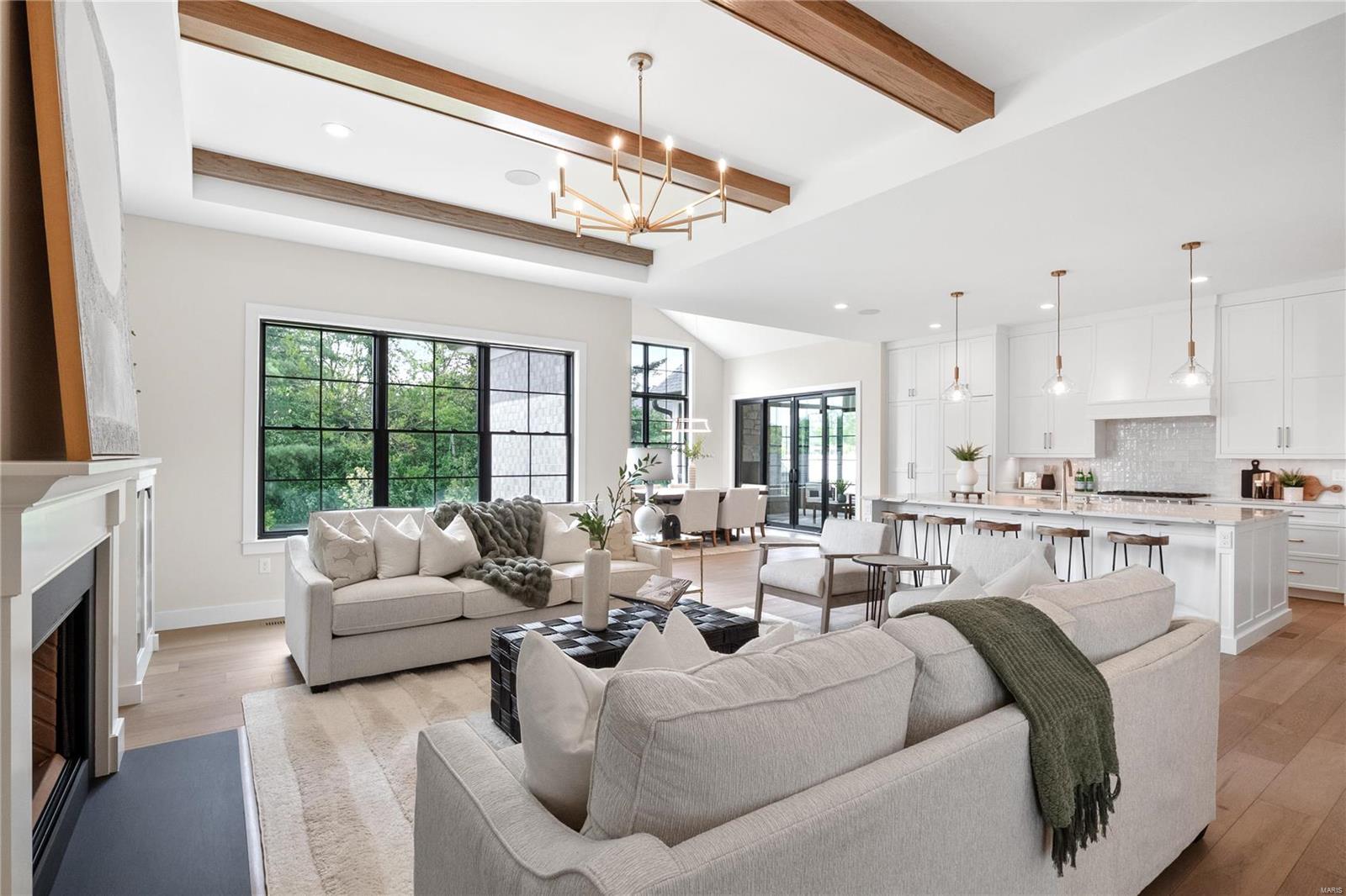 1139 Enclave Court