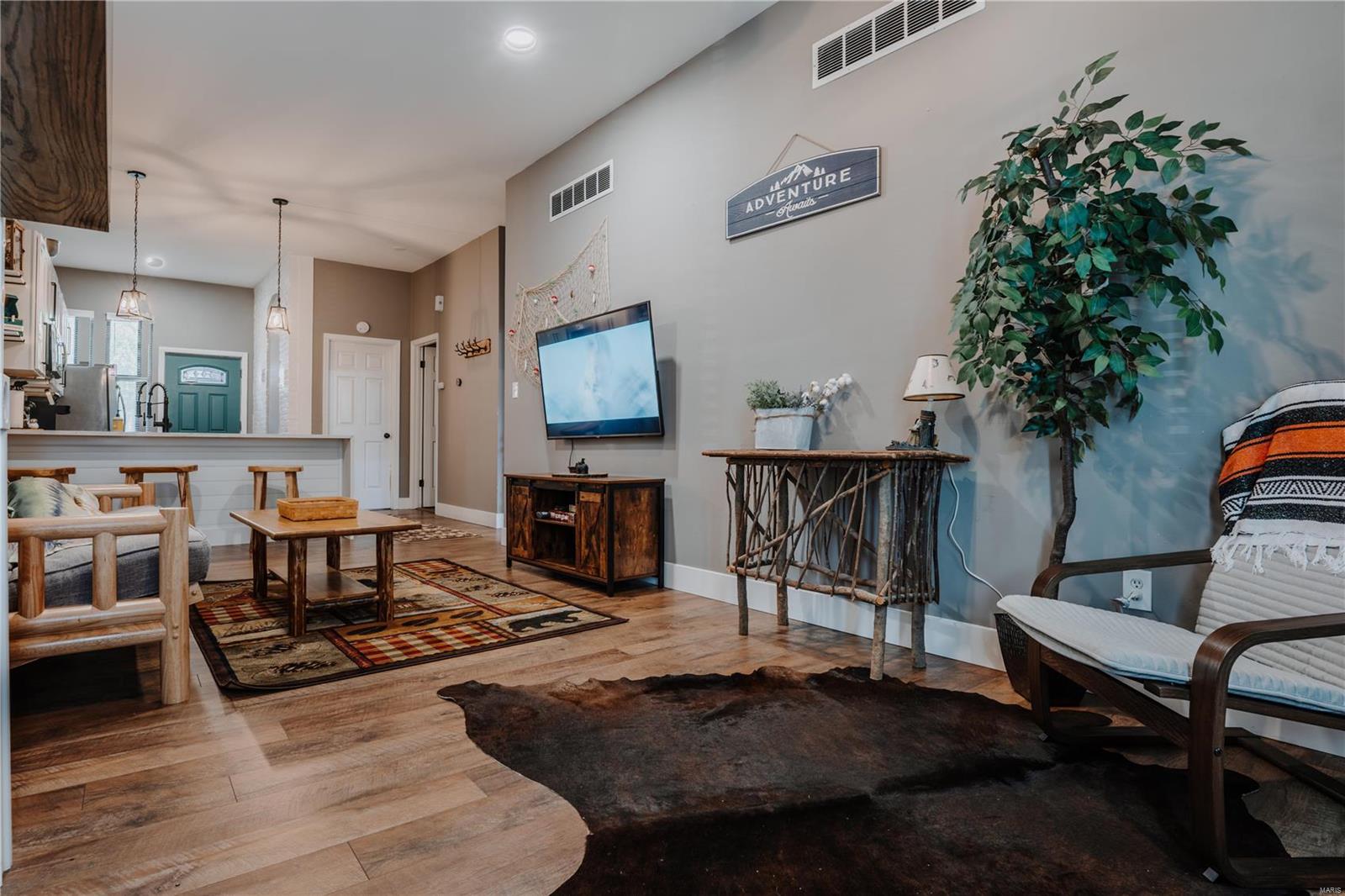 Liens Sub/Russell - Residential Income