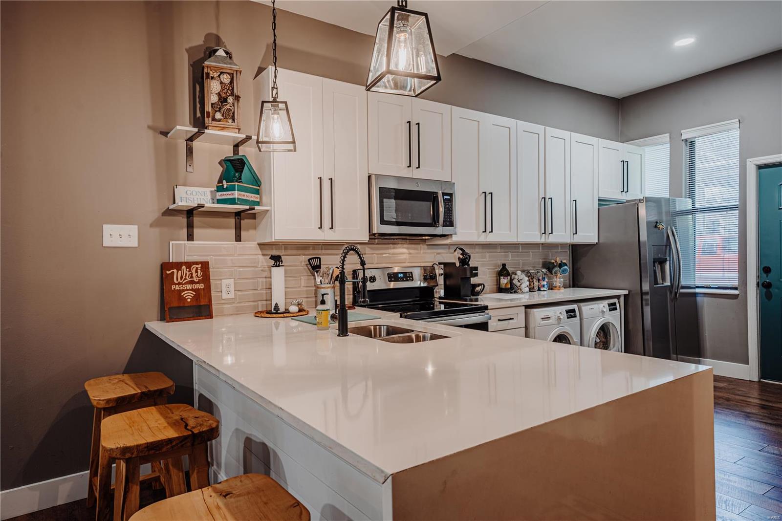 Liens Sub/Russell - Residential Income