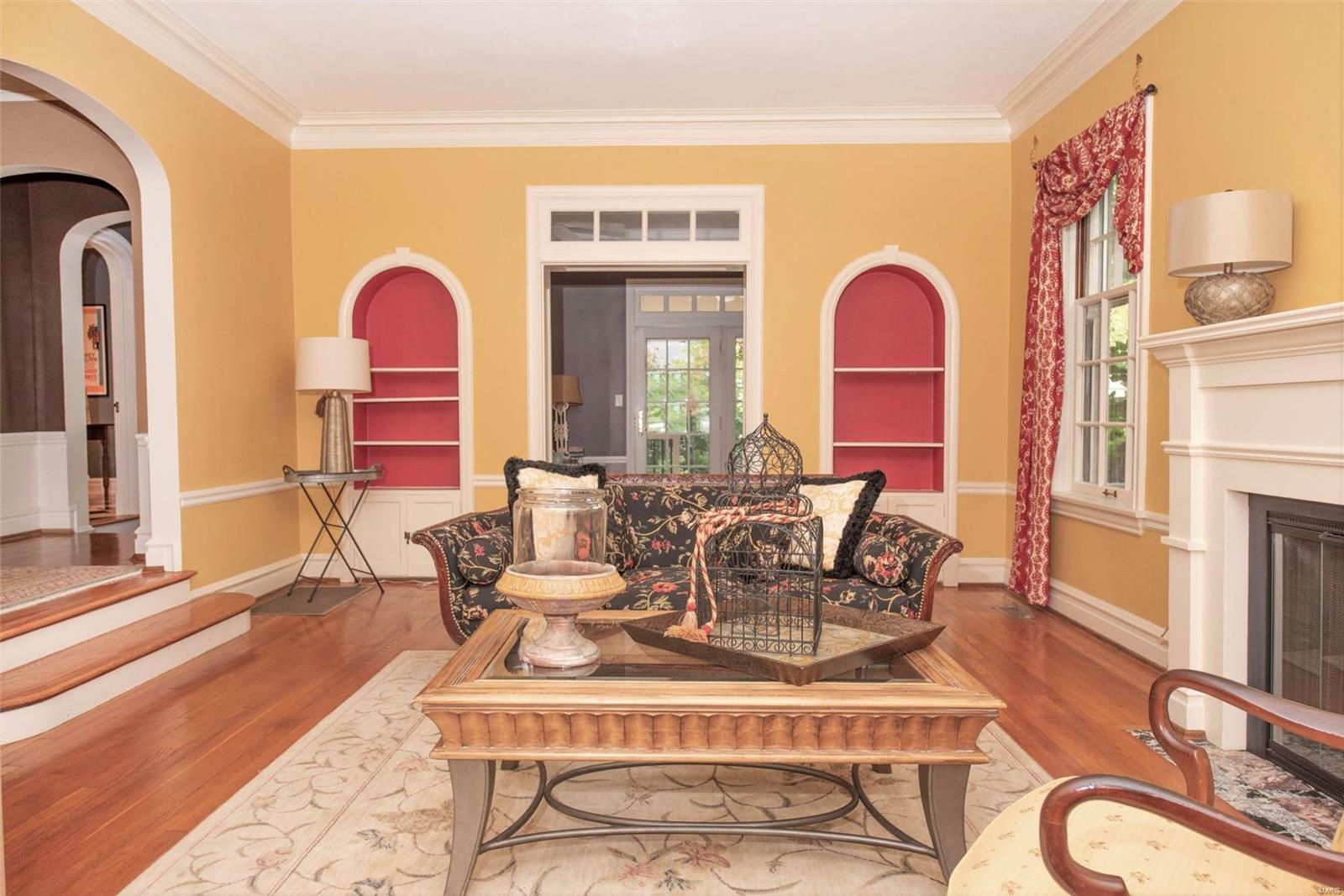 Country Club Place 2 - Residential