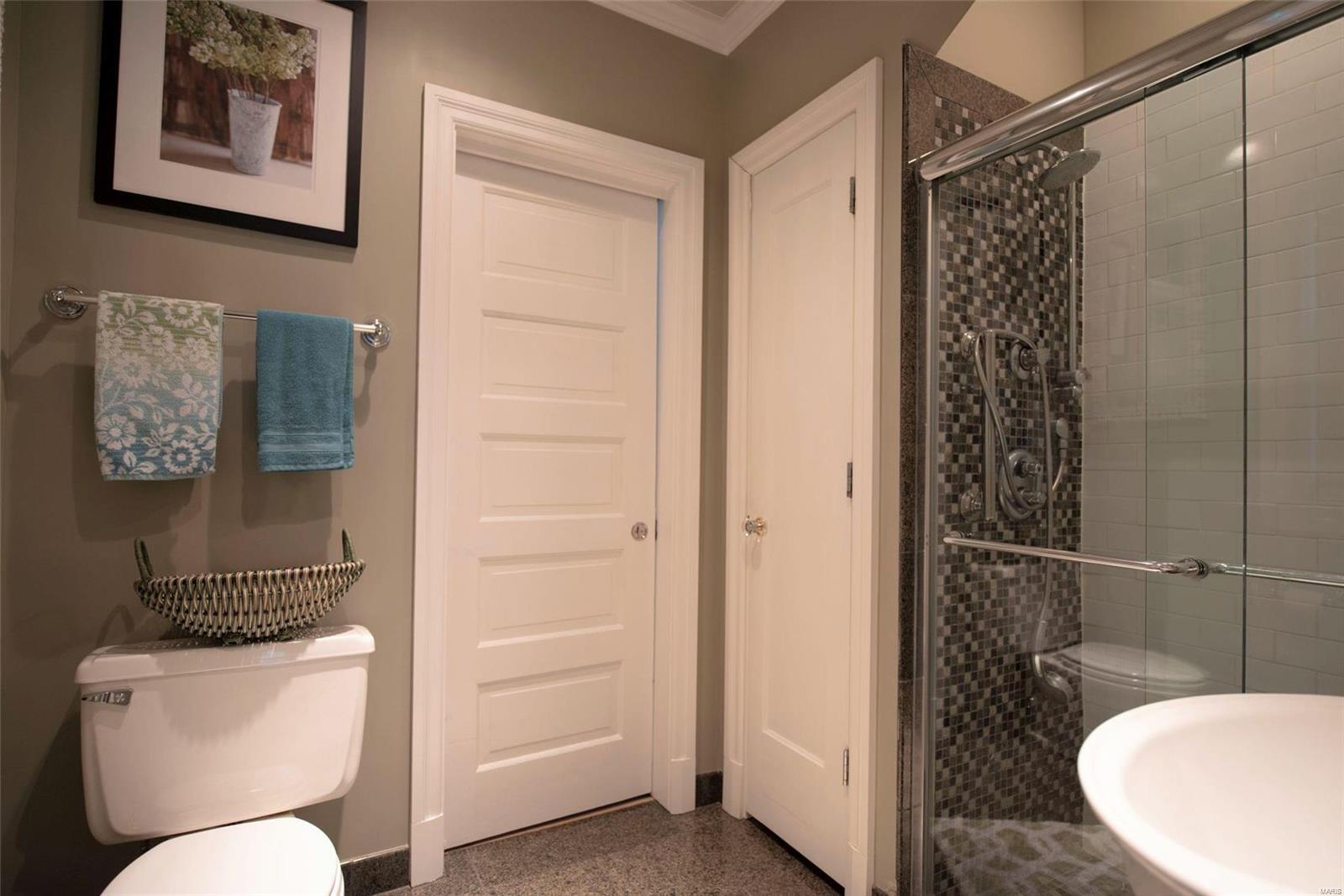 Country Club Place 2 - Residential