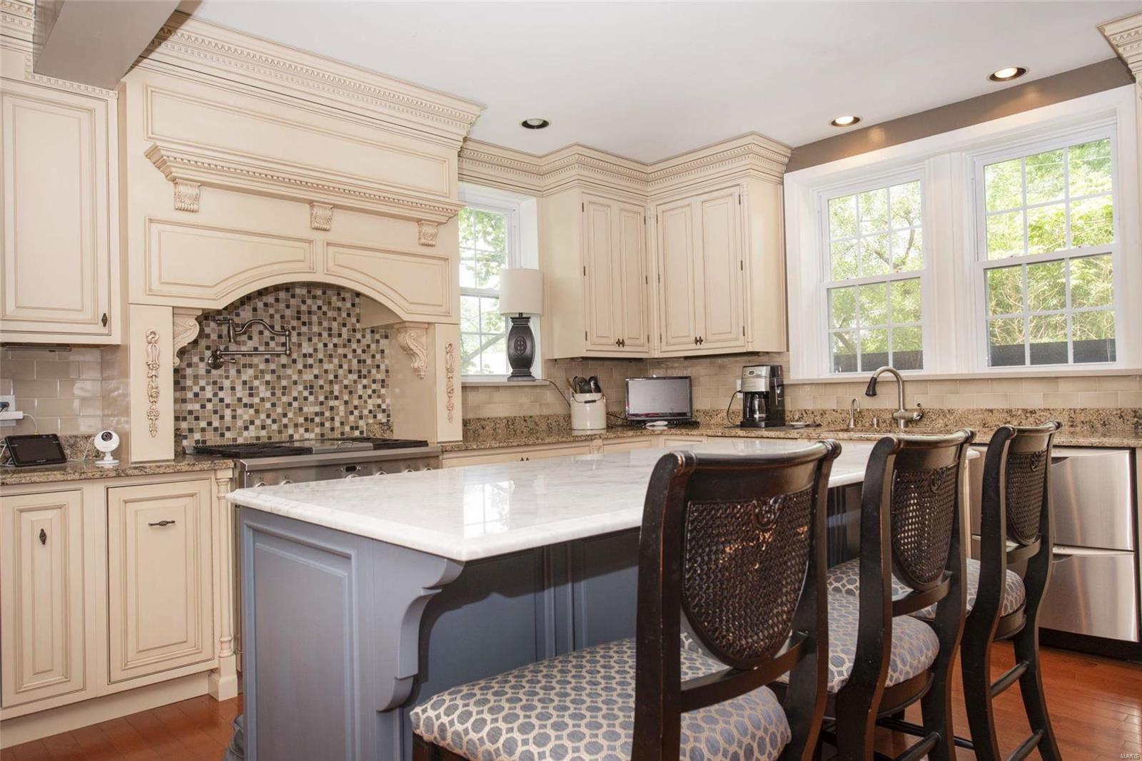 Country Club Place 2 - Residential