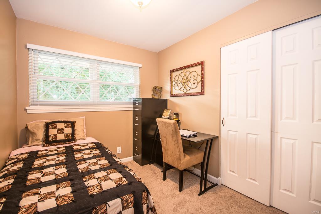 Golden Gables - Residential Lease