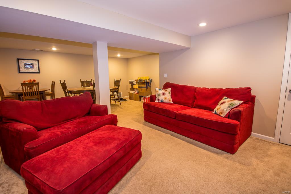 Golden Gables - Residential Lease