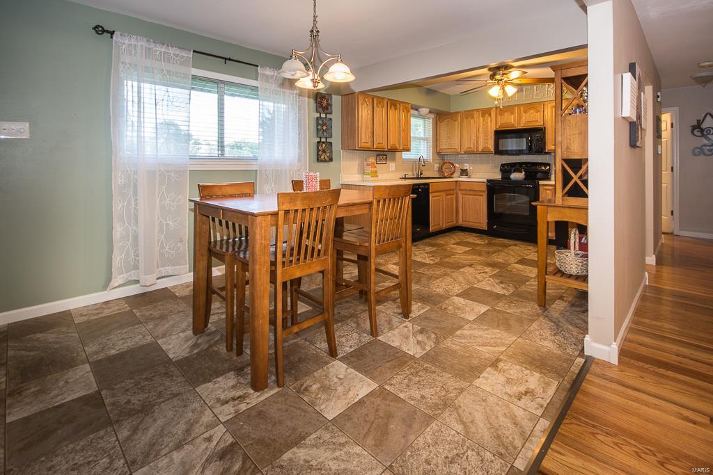 Golden Gables - Residential Lease