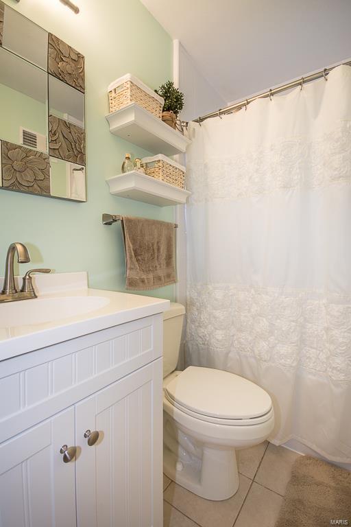 Golden Gables - Residential Lease