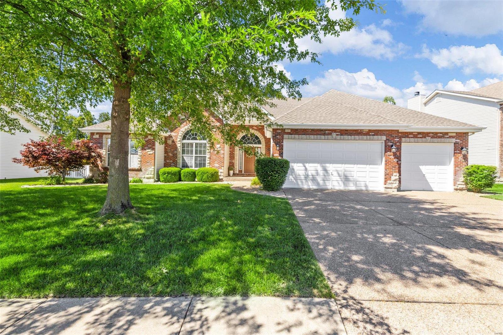 Manors At Hanley Crossing - Residential