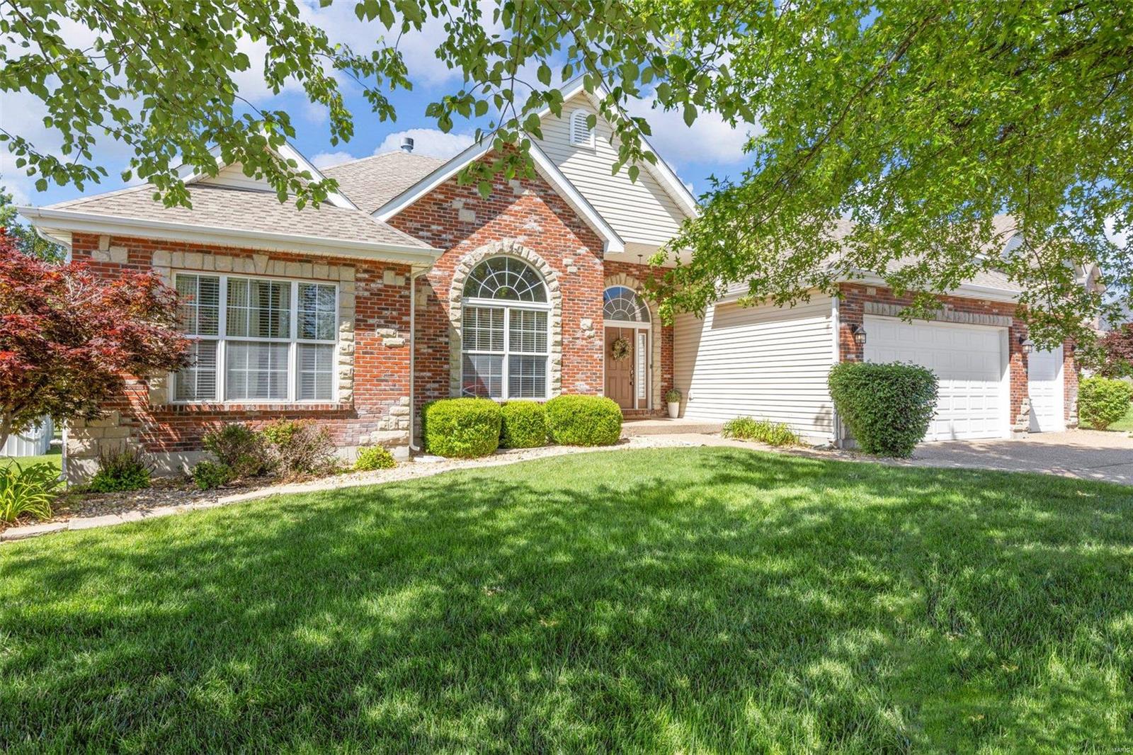 Manors At Hanley Crossing - Residential