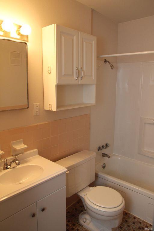 Karmel Apartments - Residential Income