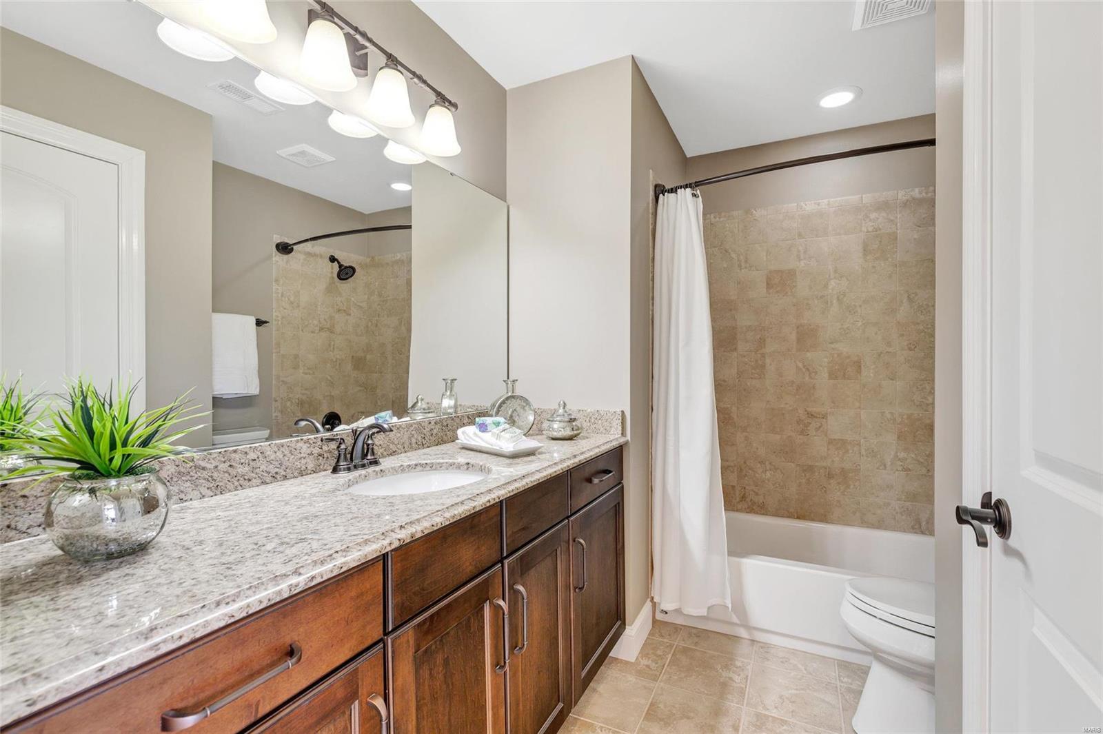 Fox Hill Farms - Residential