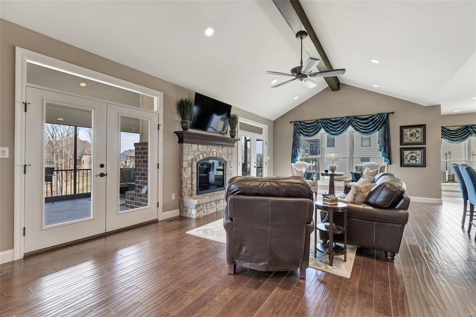 Fox Hill Farms - Residential