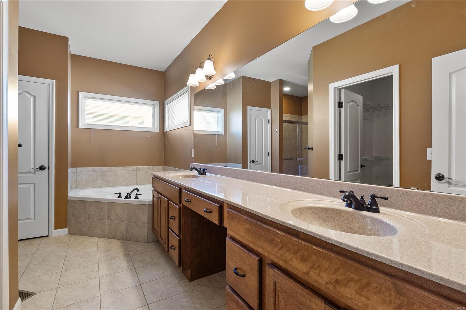 Courtyards At Harmony Ridge Resub - Residential